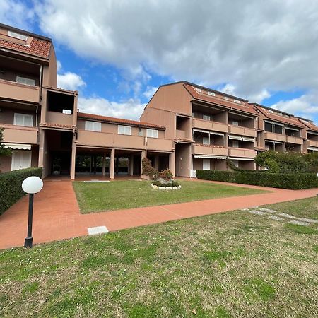 Il Gabbiano Bilocale Con Piscina, Garage E A/C. Apartment โลอาโน ภายนอก รูปภาพ