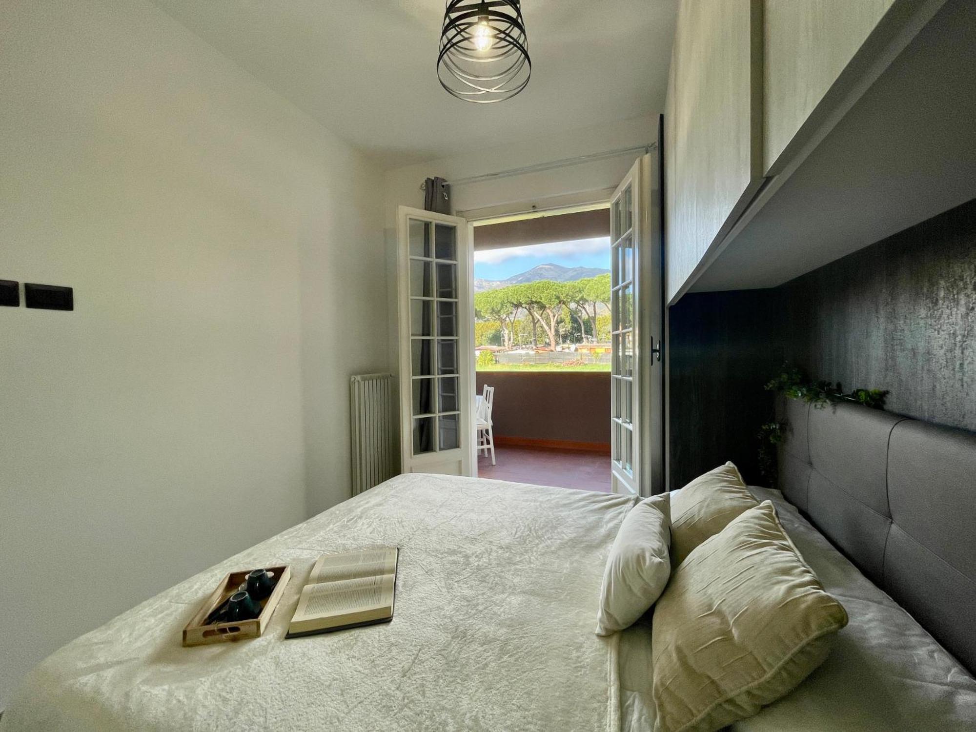 Il Gabbiano Bilocale Con Piscina, Garage E A/C. Apartment โลอาโน ภายนอก รูปภาพ